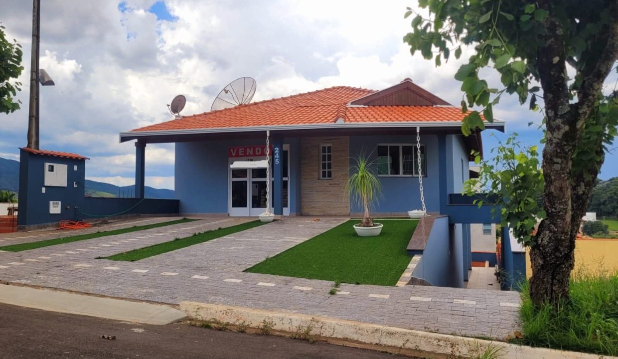 WhatsApp Image 2025-11-24 at 20.49.29 (1)