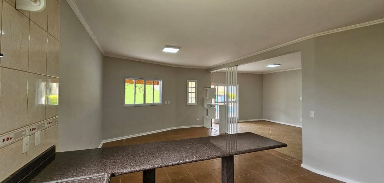 WhatsApp Image 2025-11-24 at 20.49.30 (2)