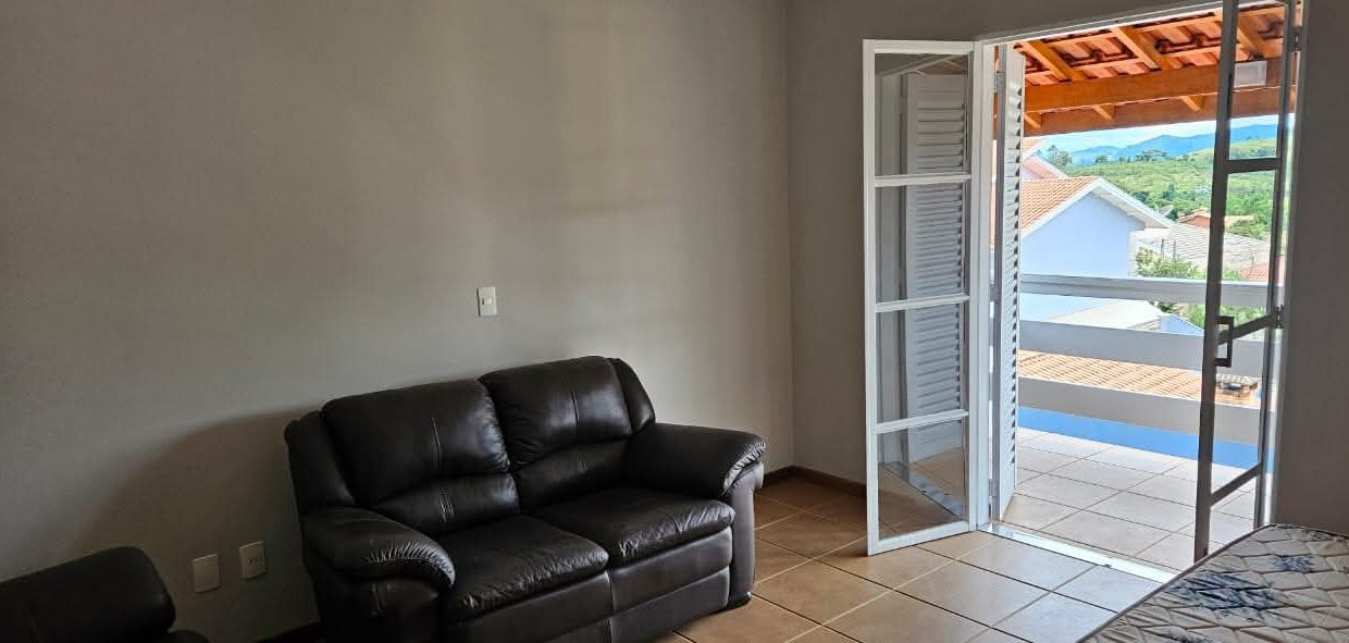 WhatsApp Image 2025-11-24 at 20.49.31 (1)