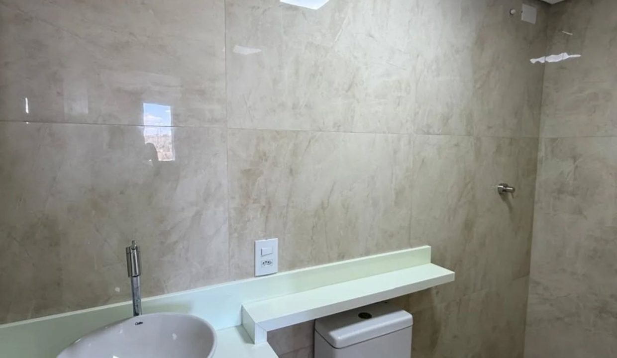 581393536_18531665500052670_1477895910441615248_n